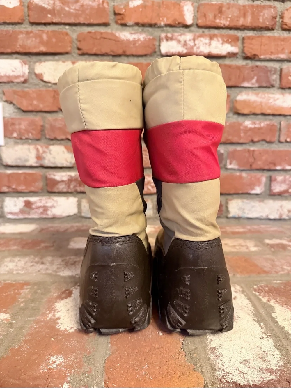 Vintage 1980s ProWings Moon Boots Snow Boots